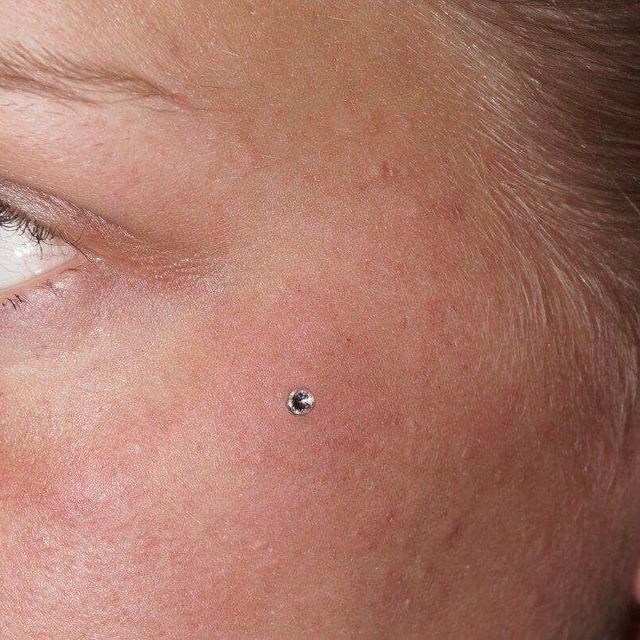 OL-INK Oldenburg - Piercing