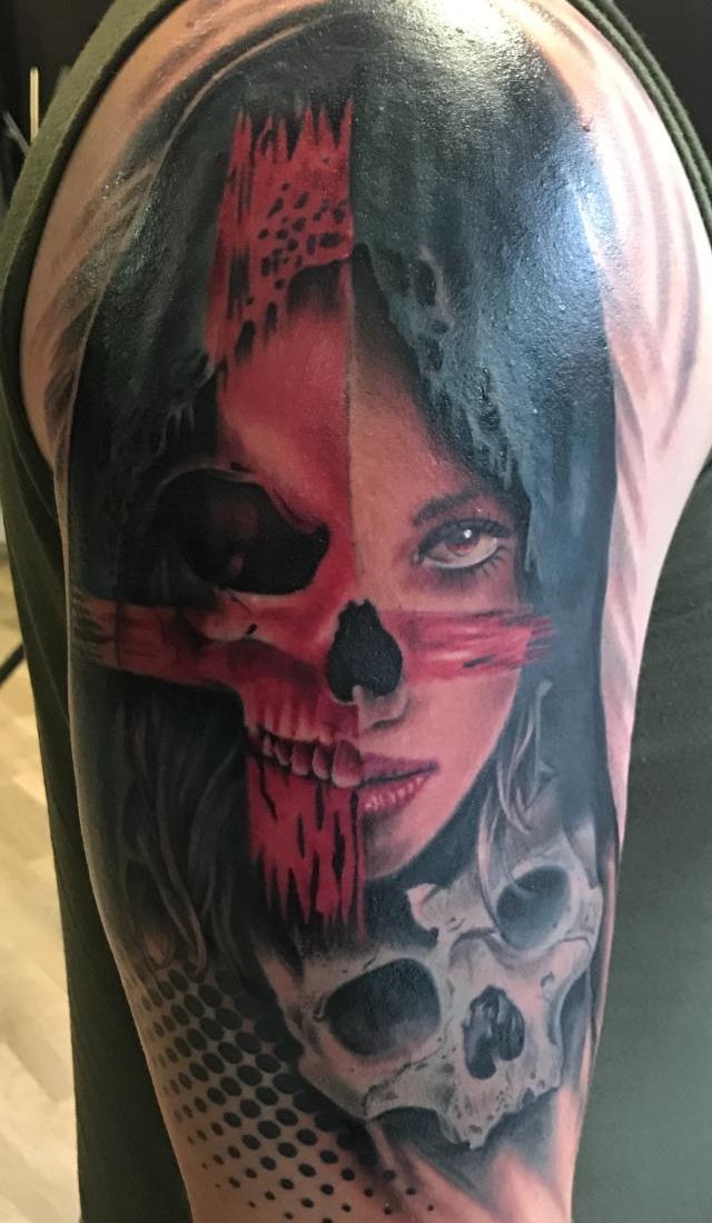 OL-INK Oldenburg Tattoo - Damian