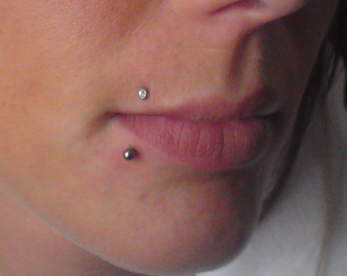 OL-INK Oldenburg - Piercing