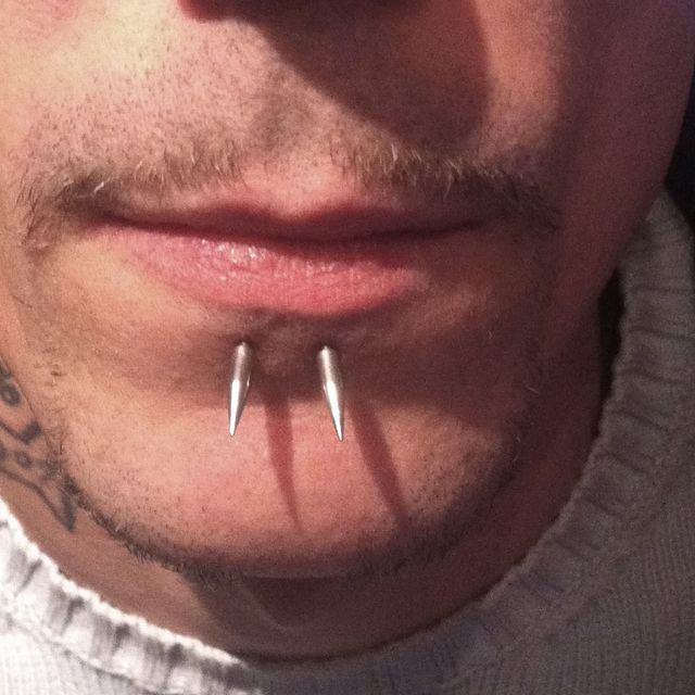 OL-INK Oldenburg - Piercing