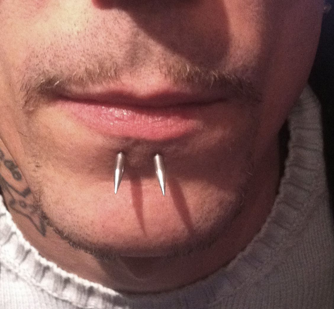 OL-INK Oldenburg - Piercing